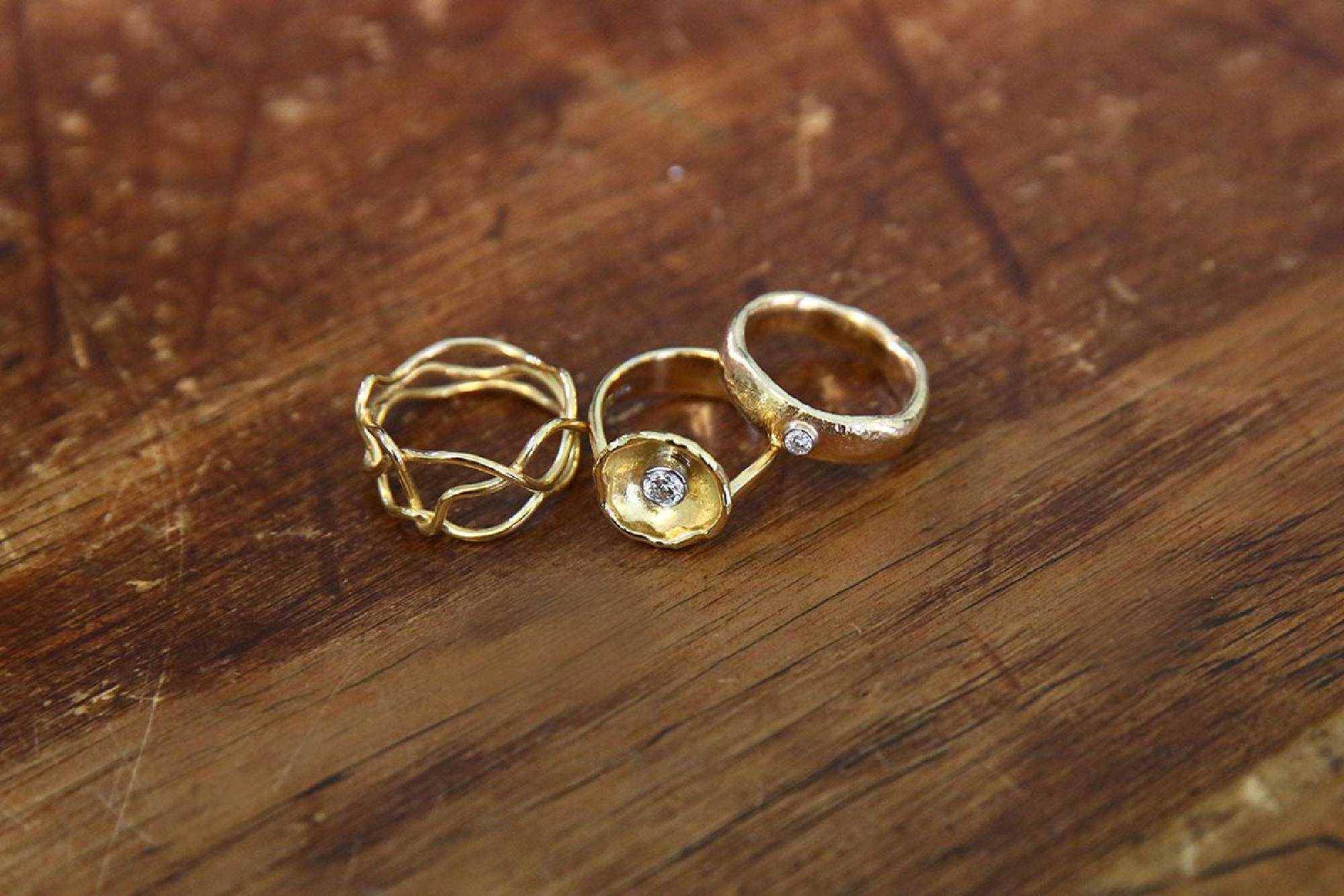 3 Gold Rings 2000x1333 1