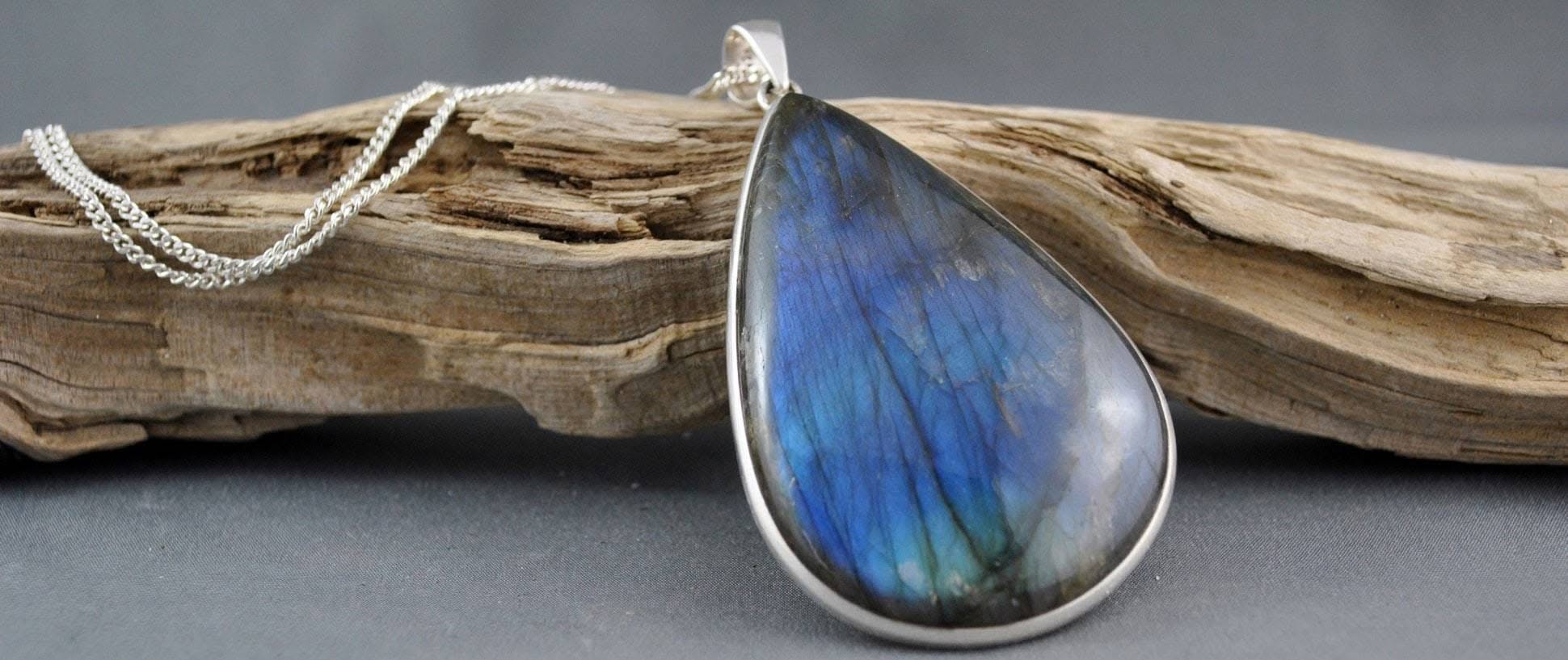 Blue Cystal Pendant 1